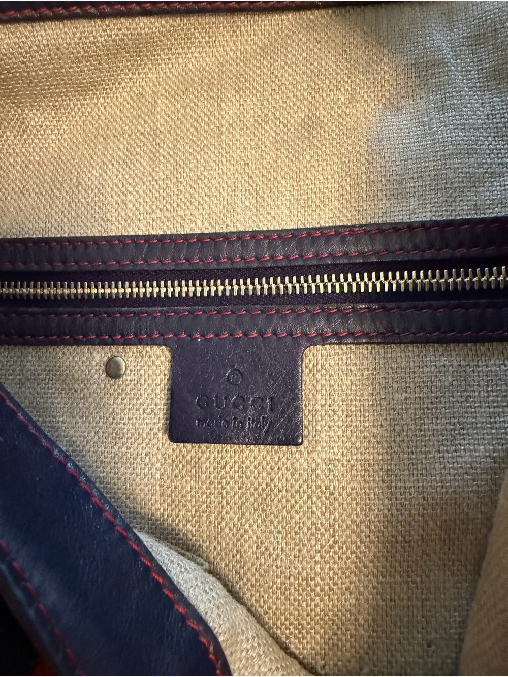 Gucci Navy Blue/Red Floral Embroidered Canvas And Leather Wave Hobo - Picture 5 of 7